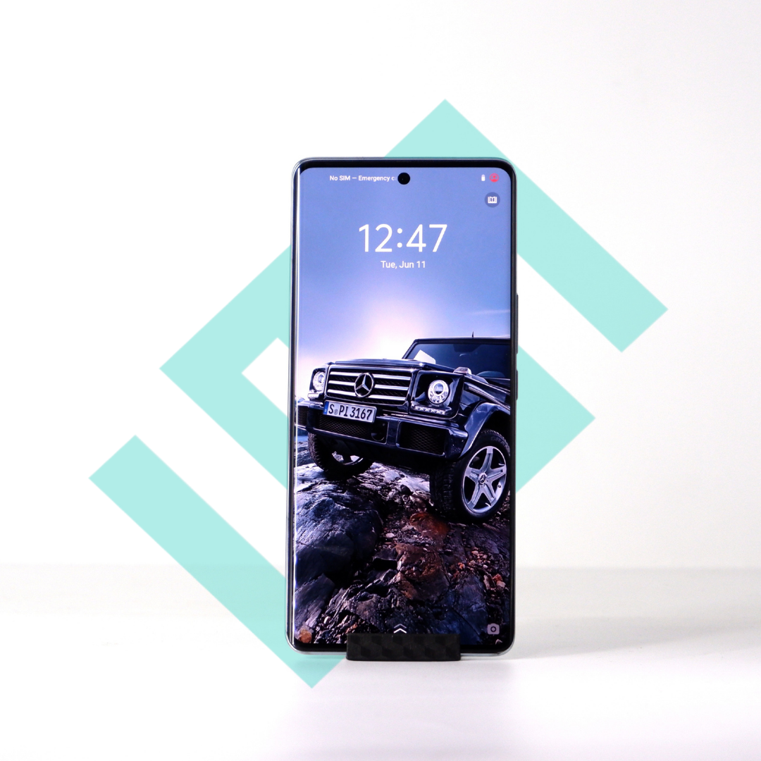 VIVO V30